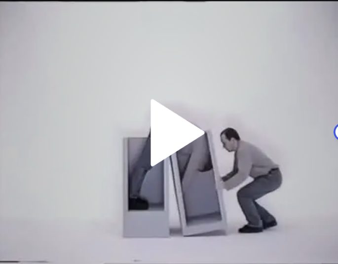 John Wood et Paul Harrison : Headstand (1995) – vidéo performance